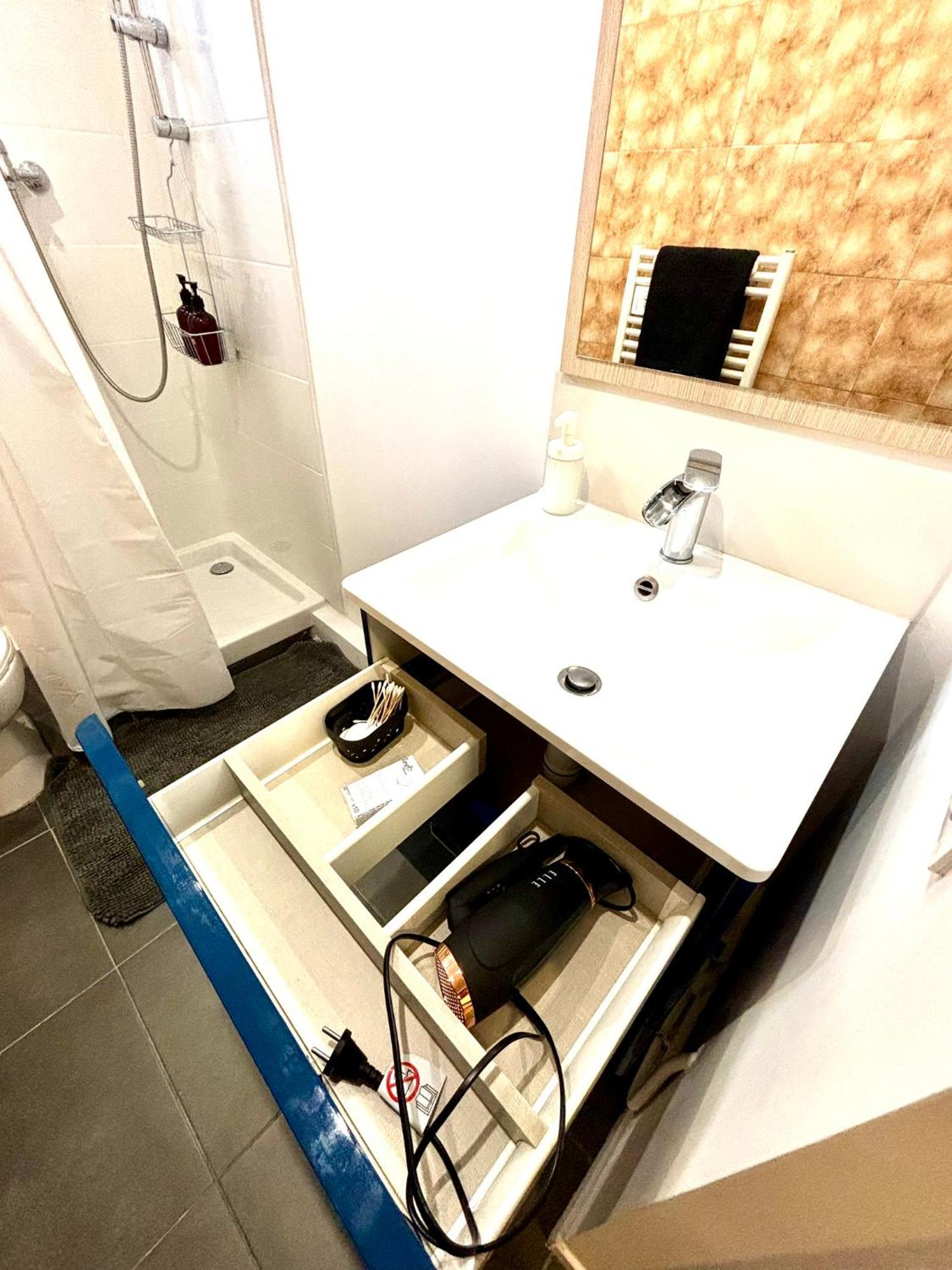 Grande Maison Tout Confort - 5 Chambres 5 Salles De Bain - Rer A - Paris - Disney Saint-Maur-des-Fosses Ngoại thất bức ảnh